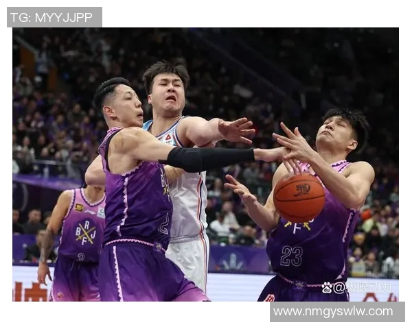 2011年CBA山西队与新疆队激战回顾及精彩瞬间分析